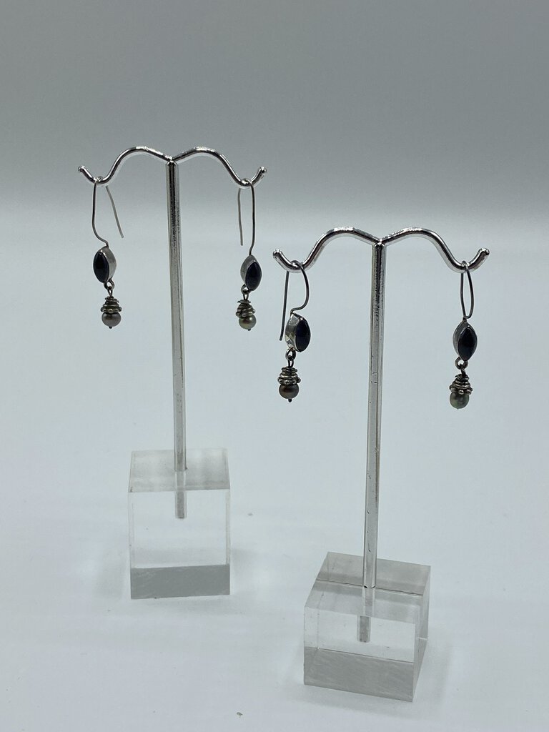 2 sets of Delicate Dangle Pierced .925 Earrings Stone with Pearl Accent /ro