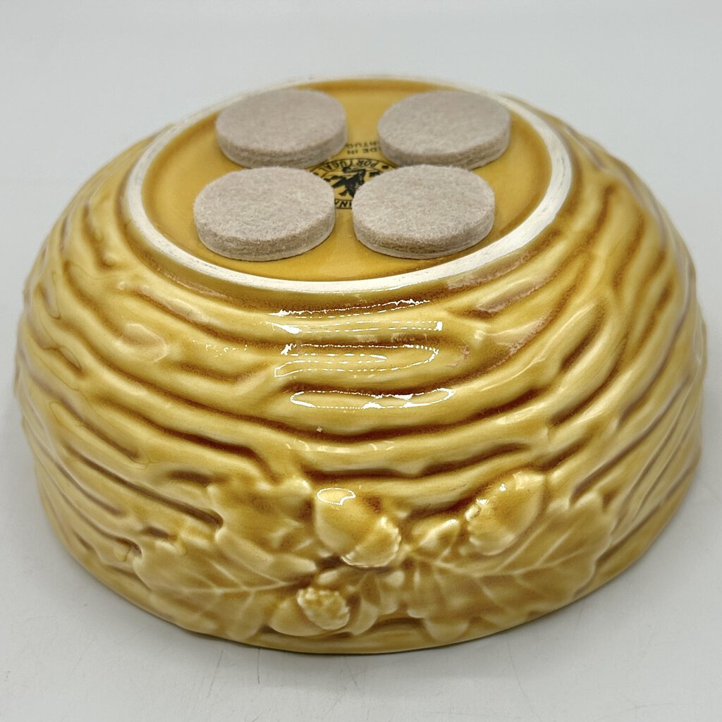 Vintage Bordallo Pinheiro Oak Leaf Gold Coupe Cereal Bowl 5 1/2” Portugal /cb