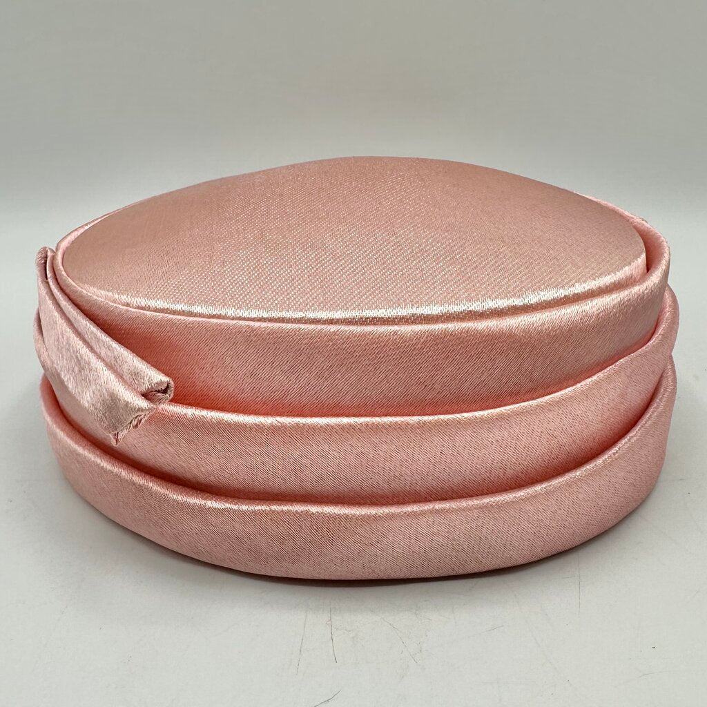 1960s Jonquil Original Pink Satin Women's Pillbox Hat “Jackie O.” Style Size Medium /cb