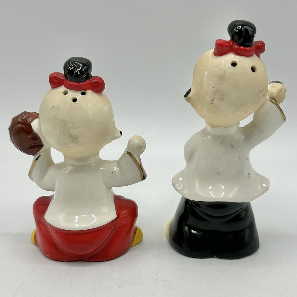 Vintage Japanese Baseball Playing Children Salt and Pepper Shaker Set-Mid Century Ceramic Collectible /cb