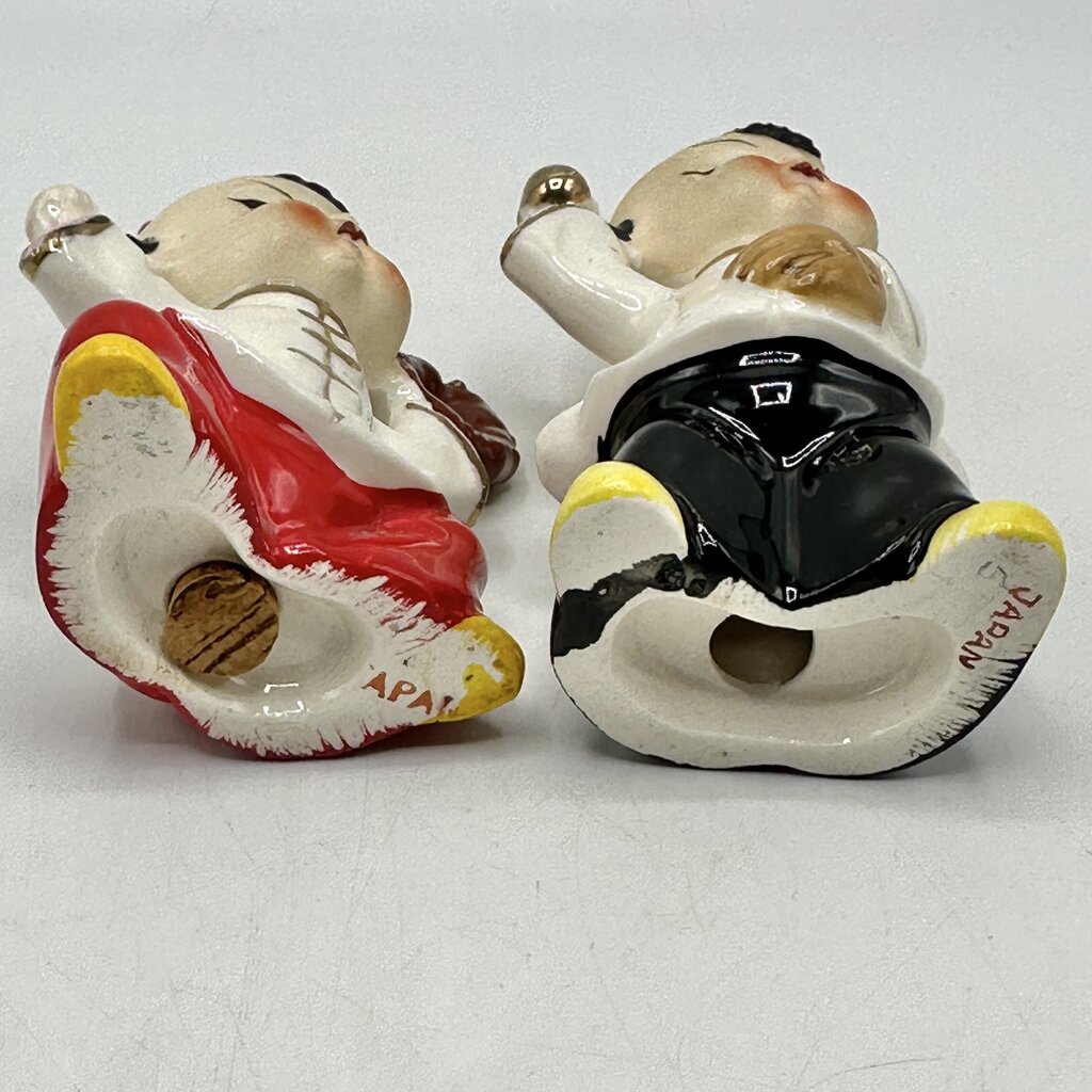 Vintage Japanese Baseball Playing Children Salt and Pepper Shaker Set-Mid Century Ceramic Collectible /cb