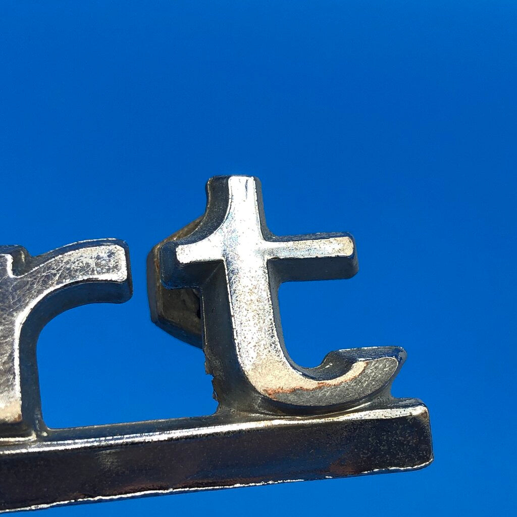 Original 1966 Chevelle SS Quarter Panel Emblem /b