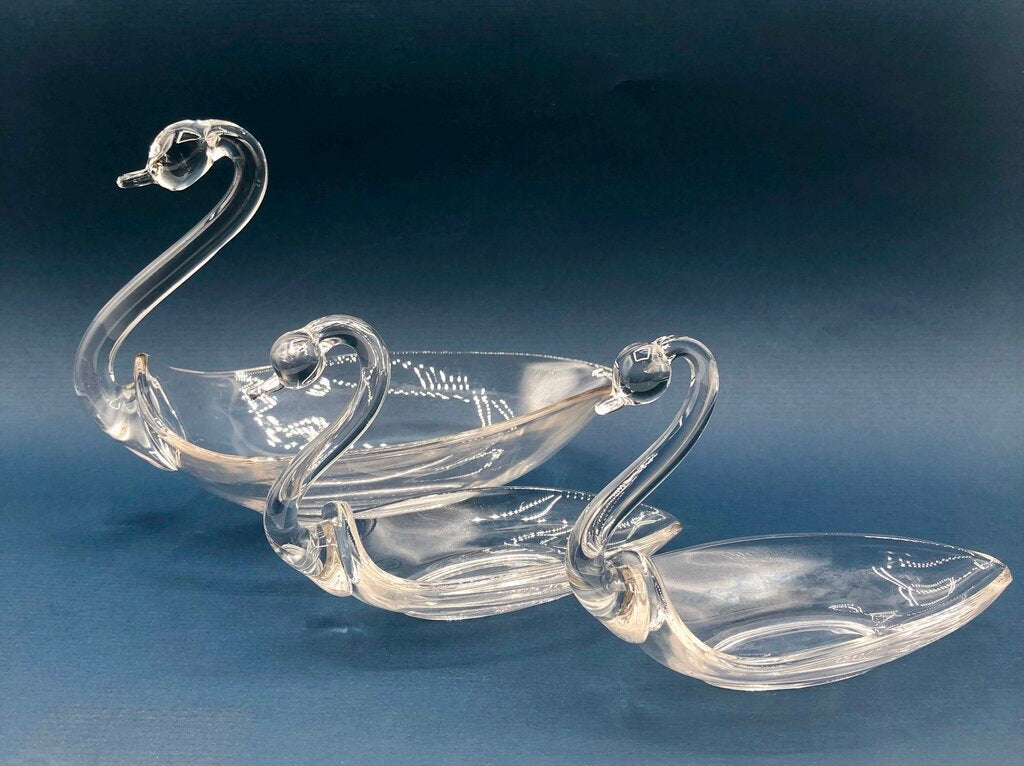 Set of 3 Duncan Miller Glass Nesting Swans Candy/ Trinket Dishes /b