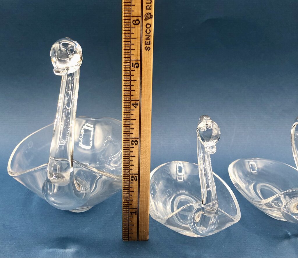 Set of 3 Duncan Miller Glass Nesting Swans Candy/ Trinket Dishes /b