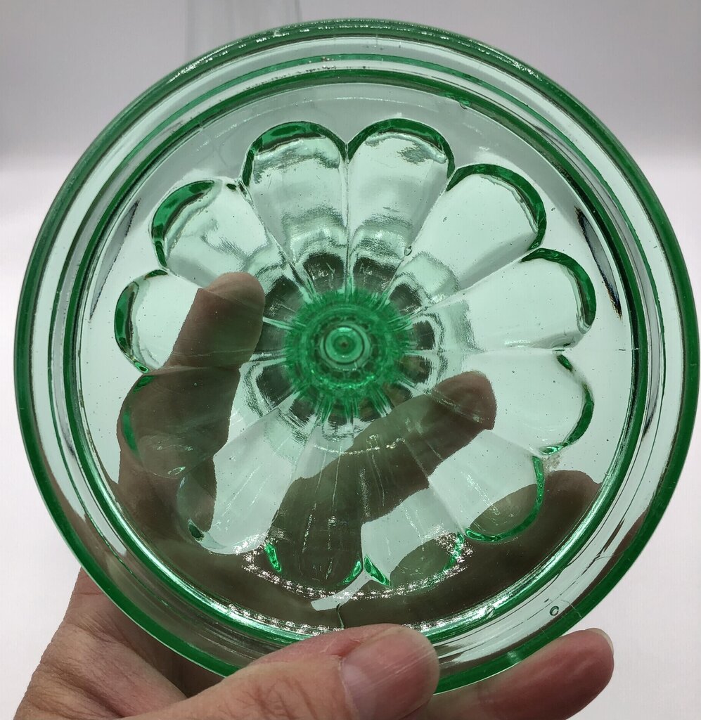 Vintage 1930’s Green Uranium Glass Hurricane Oil Lamp /b