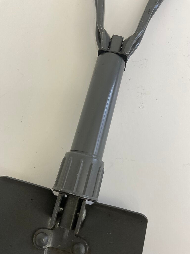Vintage S.E.I Co. Ltd. Metal Folding Trench Shovel /s
