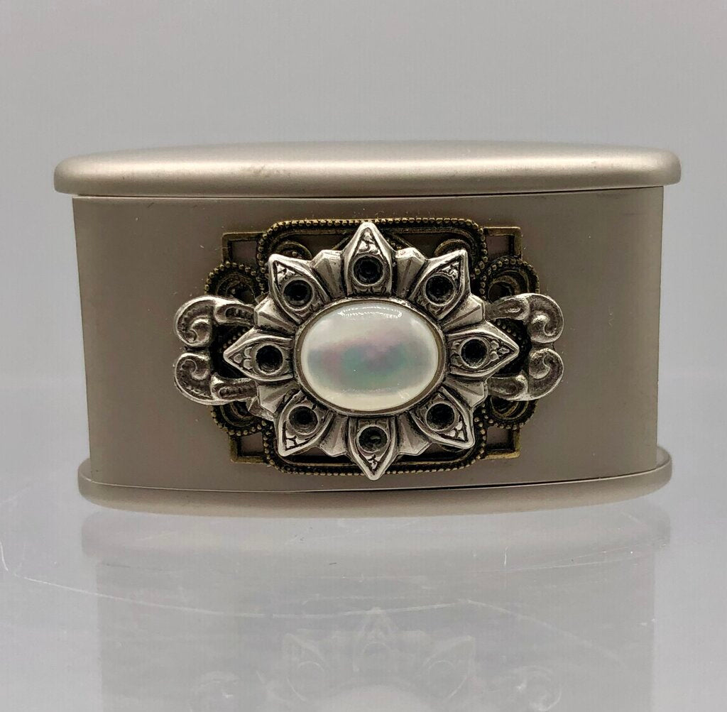 Ann Cichon Dallas Embellished Driver Bit Case /b