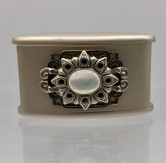 Ann Cichon Dallas Embellished Driver Bit Case /b