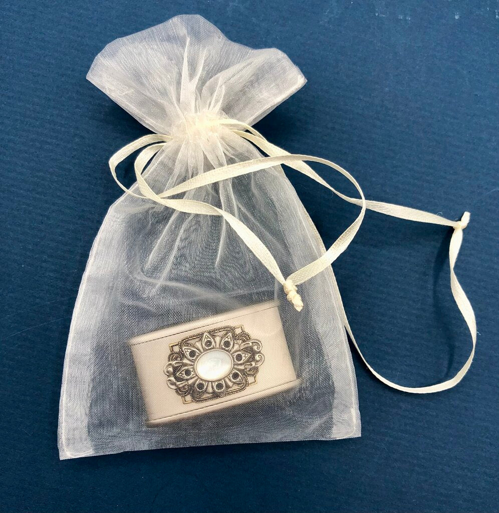 Ann Cichon Dallas Embellished Driver Bit Case /b