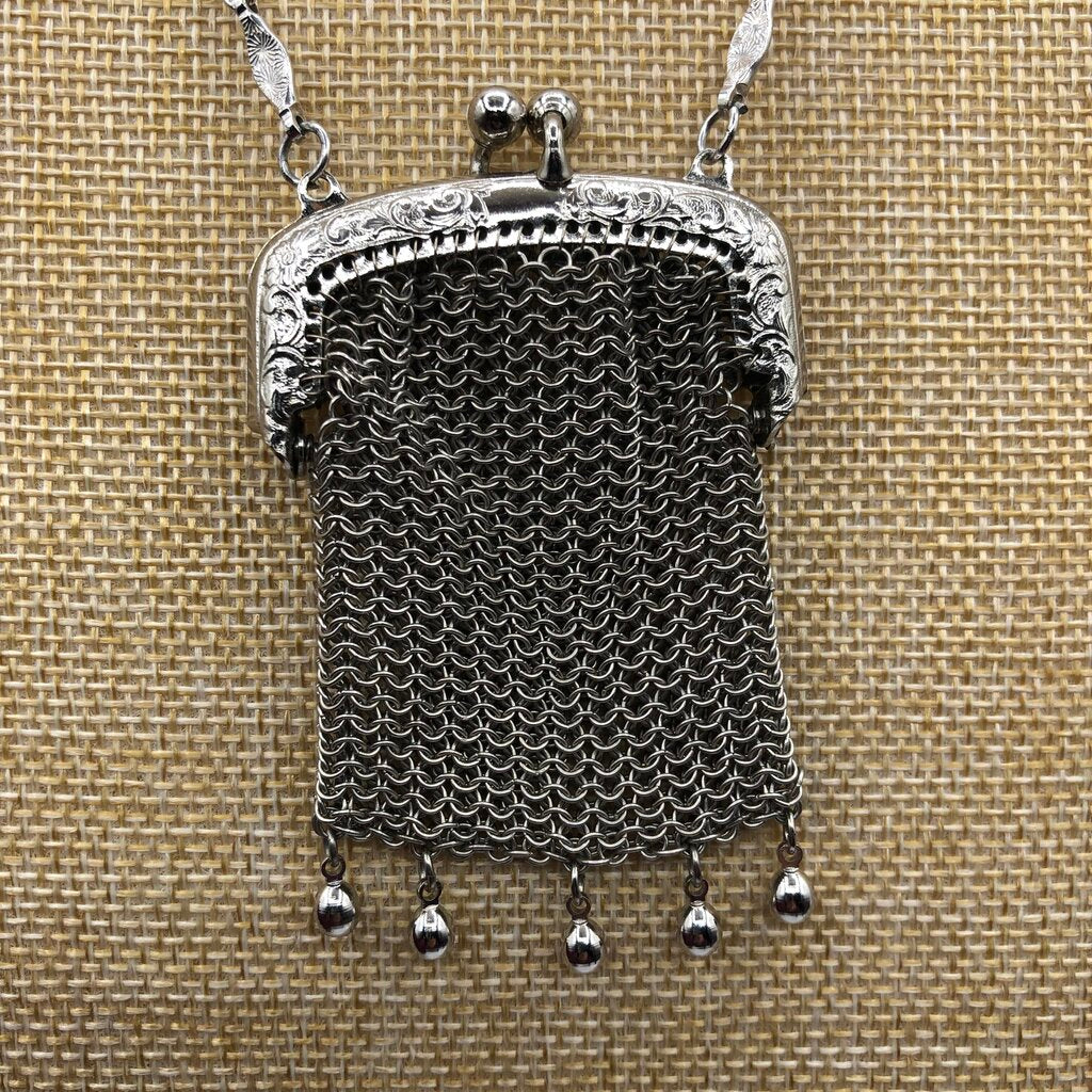 Victorian Style Chain Mail Mesh Coin Purse /b