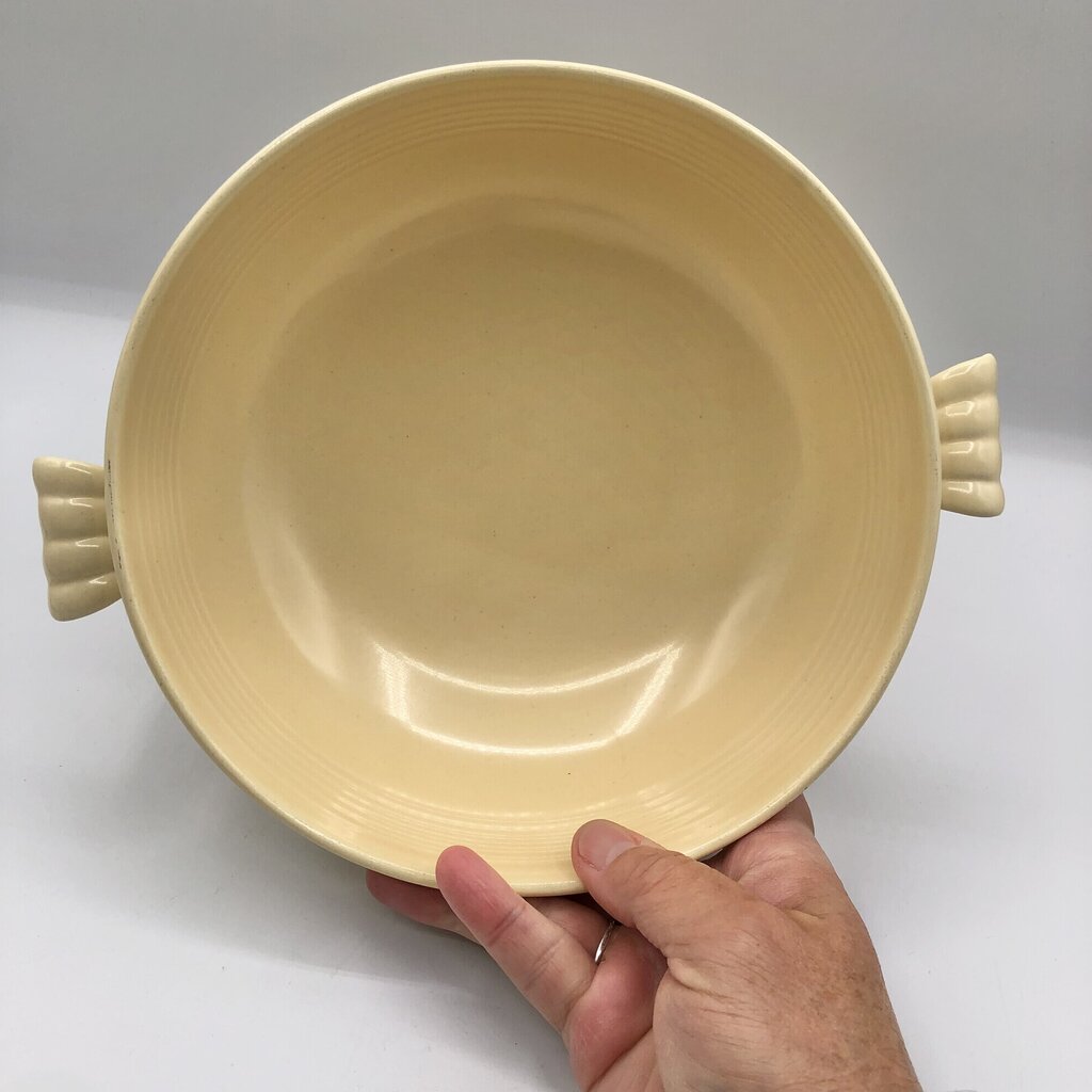 Vintage HLC Fiesta Fiestaware Ivory Covered Casserole Dish /b