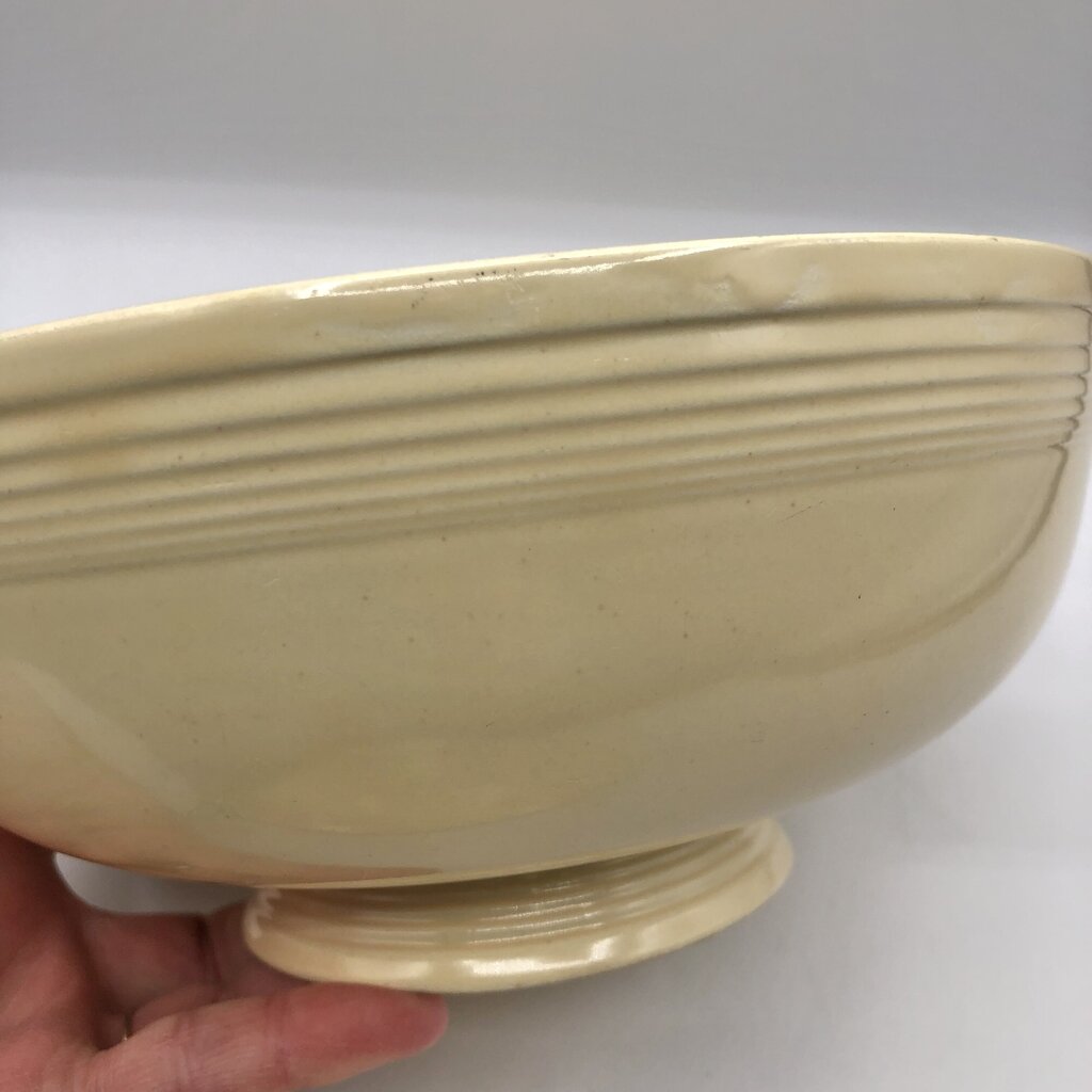 Vintage HLC Fiesta Fiestaware Ivory Covered Casserole Dish /b