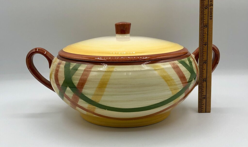 Vernon Kilns Vernonware Homespun Covered Casserole /b