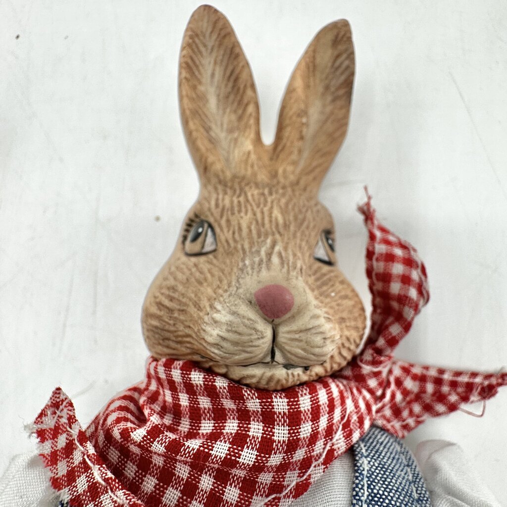 1994 Baxter & Smythe LTD Country Barnyard -BETSY & BILLY BUNNY10” Dolls Porcelain & Cloth /cb