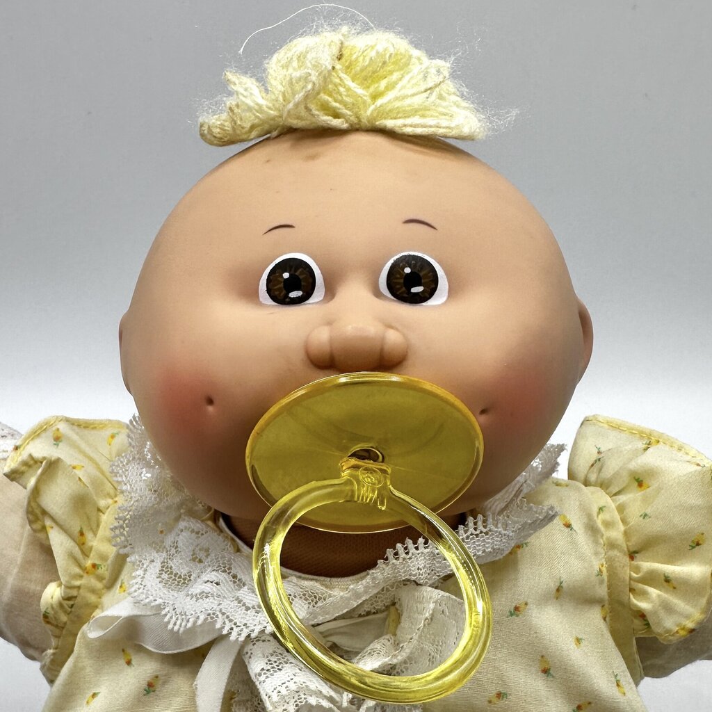 1985 Cabbage Patch Preemie Baby Doll 14” Blond Hair Brown Eyes Original Outfit /cb