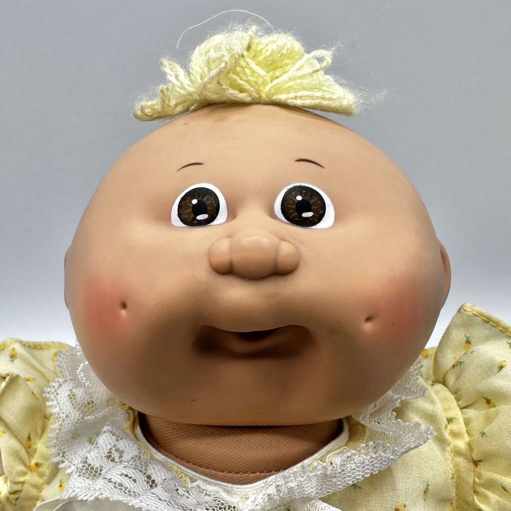 1985 Cabbage Patch Preemie Baby Doll 14” Blond Hair Brown Eyes Original Outfit /cb