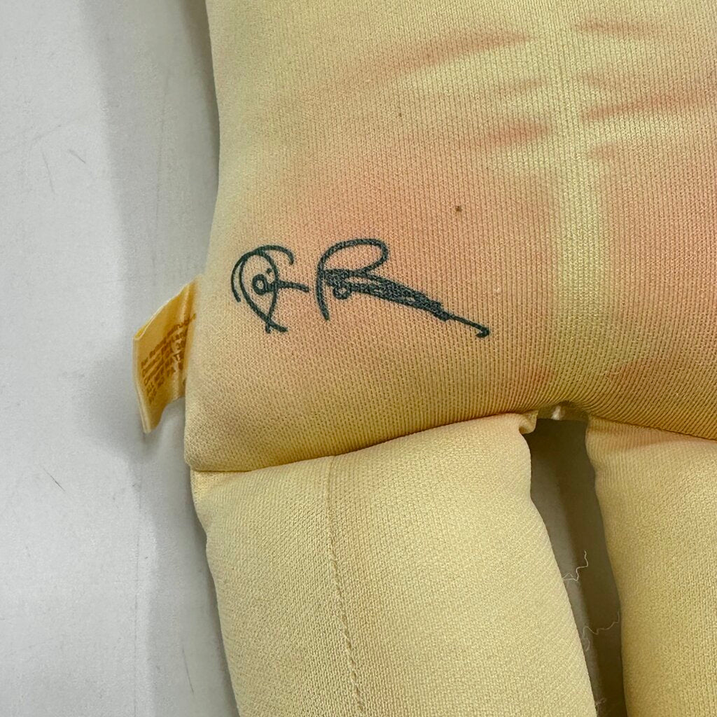 Vintage 1990 Cabbage Patch Soft Sculpture Doll Blue Eyes Blonde Hair No Papers/Clothes /cb