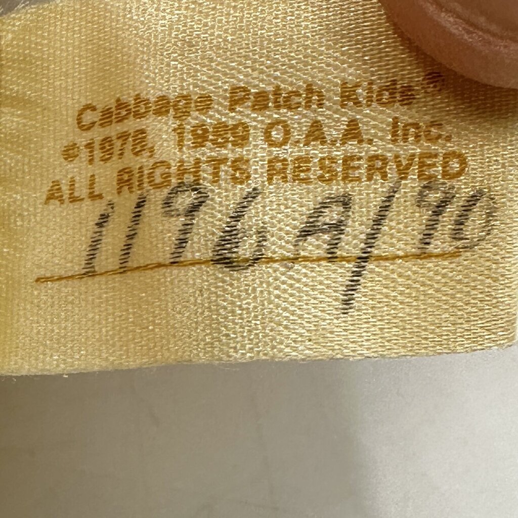 Vintage 1990 Cabbage Patch Soft Sculpture Doll Blue Eyes Blonde Hair No Papers/Clothes /cb