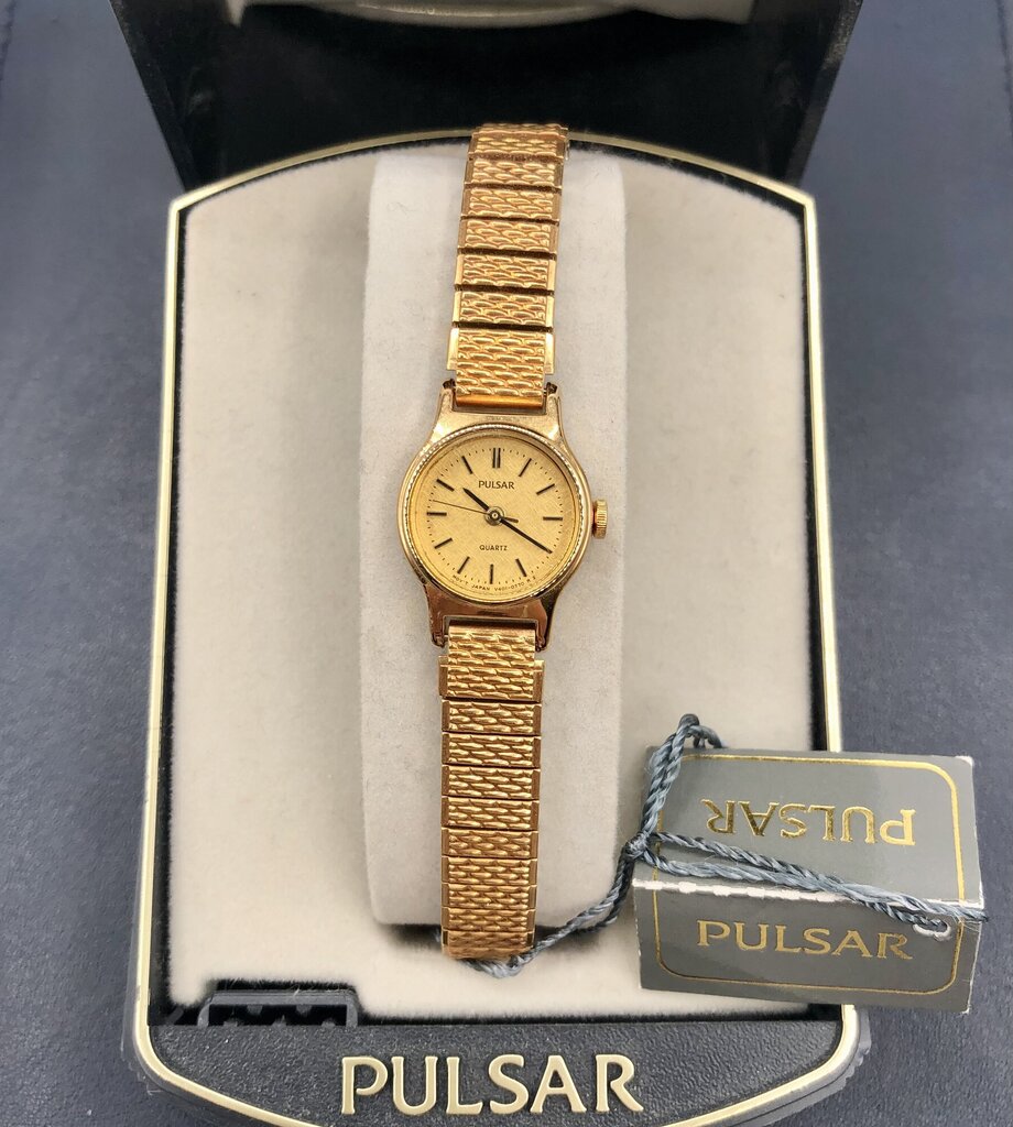 Vtg Ladies Pulsar Analog Quartz Watch w/ Original Box & Manual /b