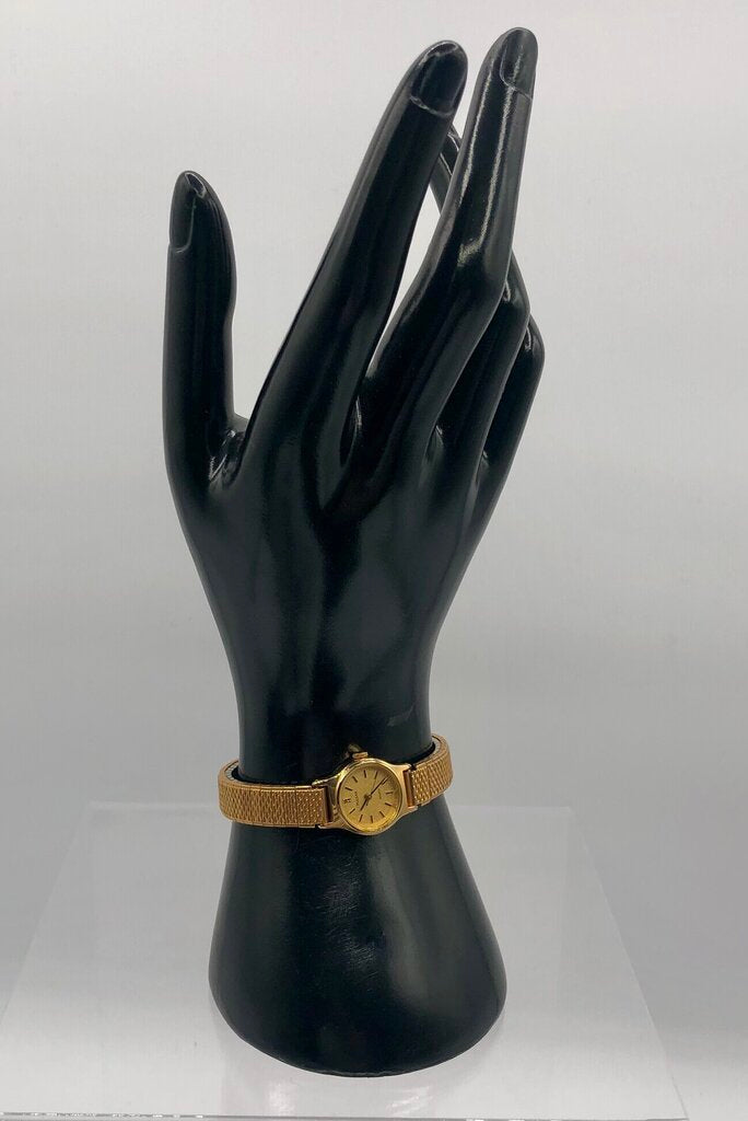 Vtg Ladies Pulsar Analog Quartz Watch w/ Original Box & Manual /b