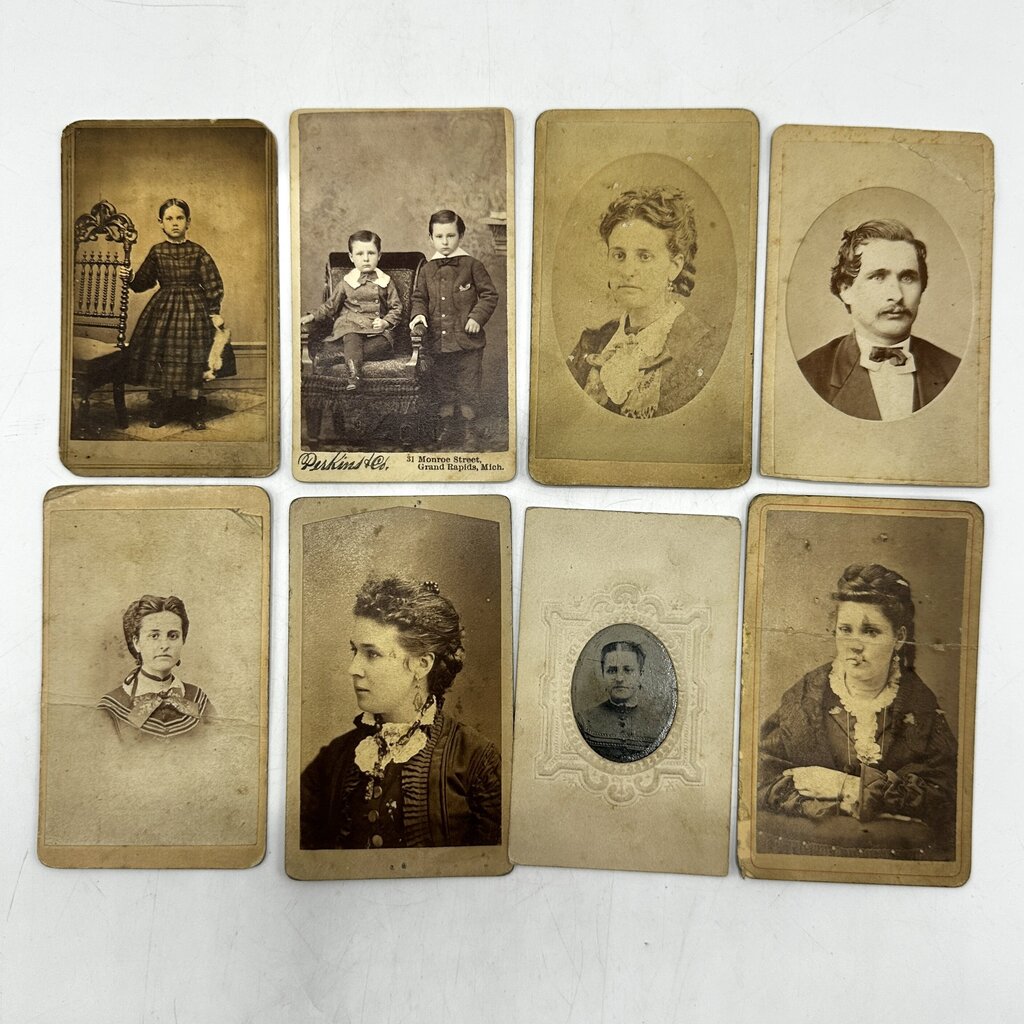 Lot of 36 Antique Photographs Victorian-Era-1920s - Ephemera, Collage, Art, Junk Journal /cb