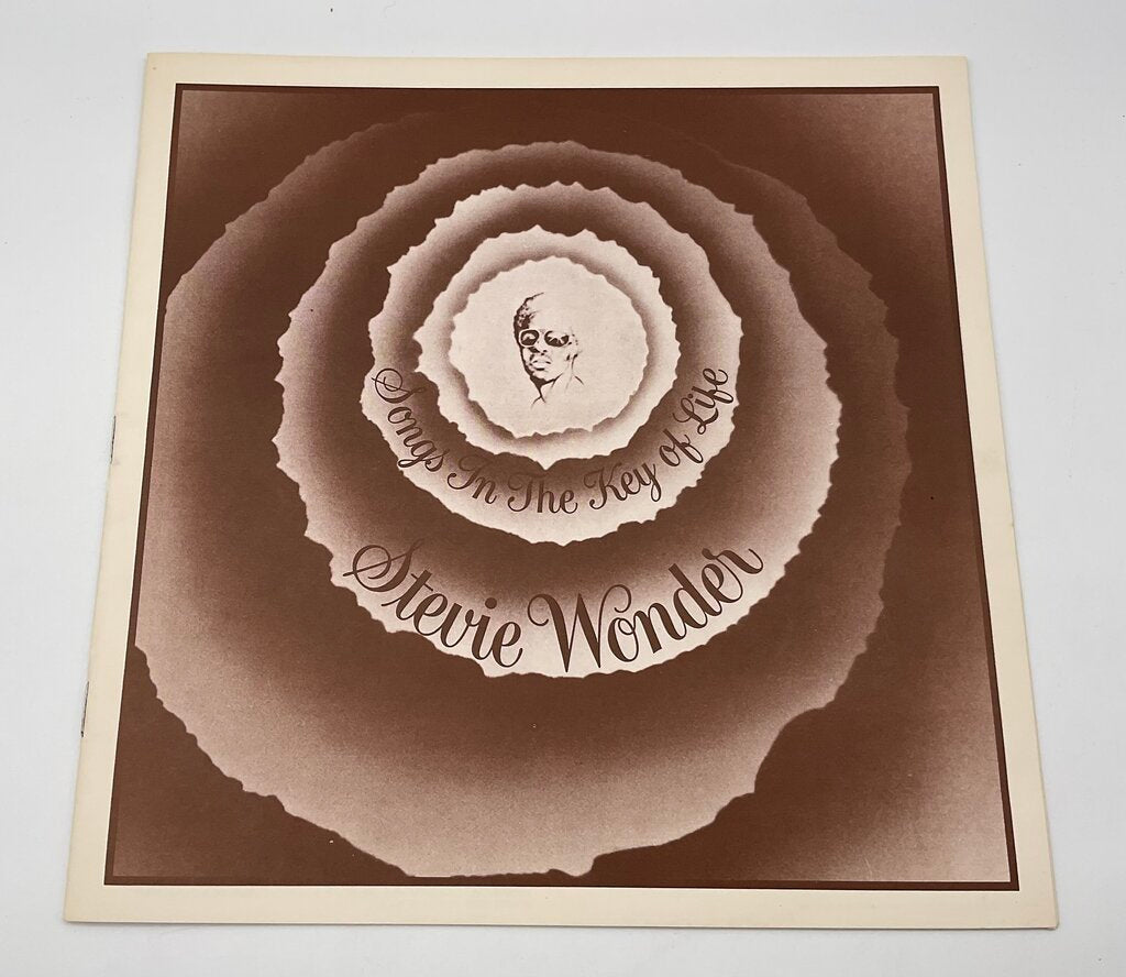 Stevie Wonder “Songs in the Key of Life” Collector’s Album (x2 LPs) Vinyl Records 1976 /s