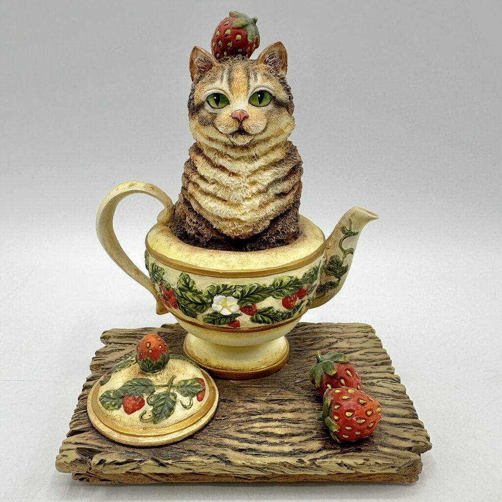 Curious Cats By Lang And Wise “Strawberry Tea” First Edition 2000 w/Box /cb