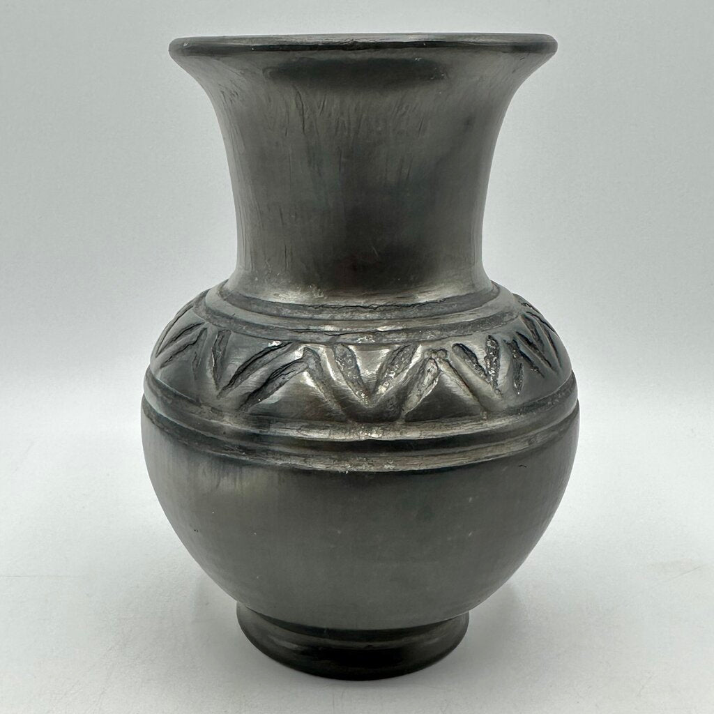 Vintage Lama Oaxaca Mexico Barro Negro Black Clay Pottery Vase Signed /cb