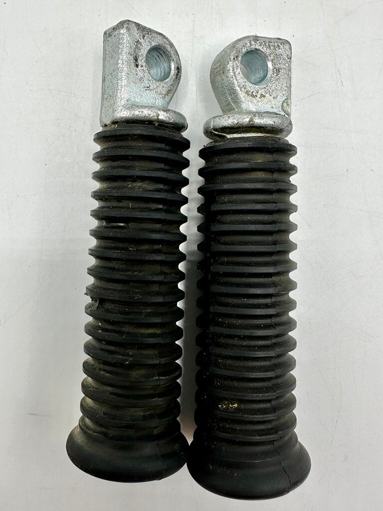 Lot Of 3 Vintage Genuine Harley Davidson Custom Foot Pegs 2x 50915 1x 50916 /cb