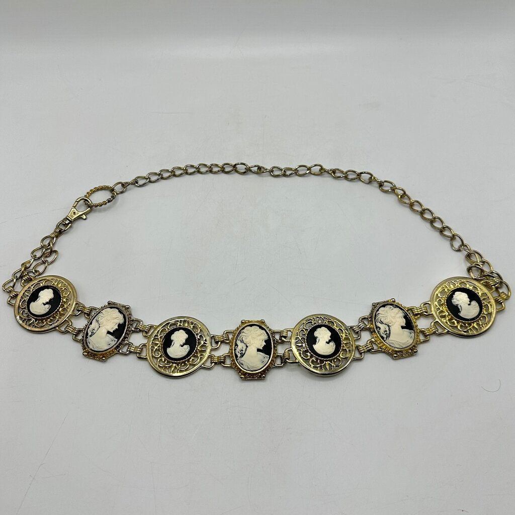 Vintage Harwill NY Women’s Cameo Belt-Statement Piece -Gold Tone Metal 36 Inches /cb
