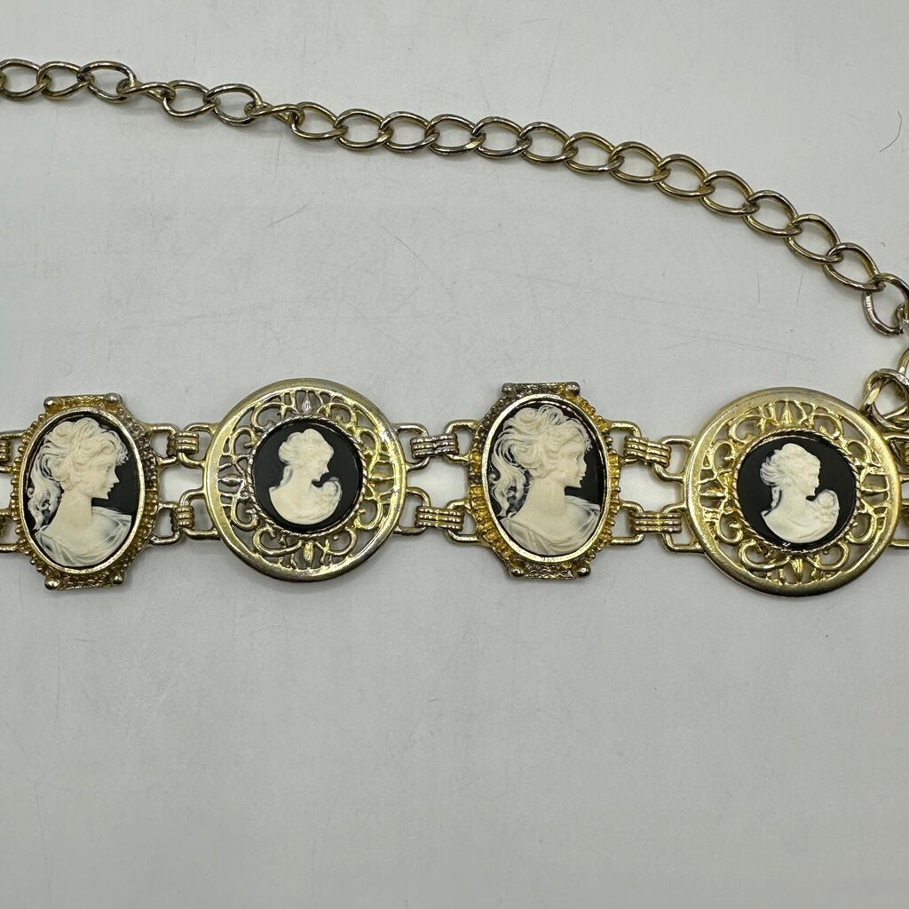 Vintage Harwill NY Women’s Cameo Belt-Statement Piece -Gold Tone Metal 36 Inches /cb