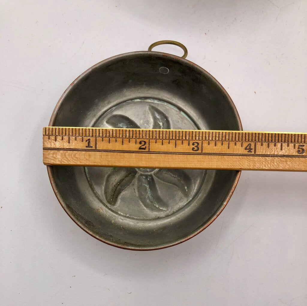 Vintage 5pc Copper Tin Lined Molds Made in Sweden /b