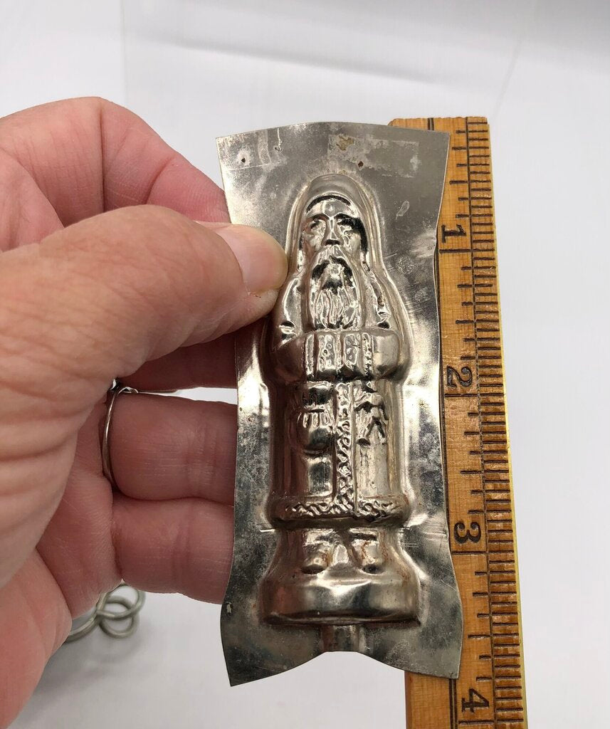 Father Christmas And Old World Santa Candy Molds /b