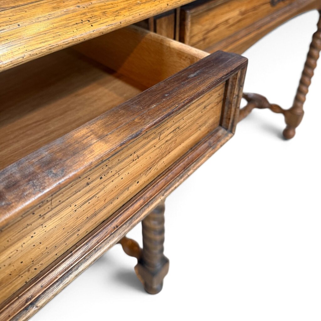 Hekman Oak 2 Drawer Foyer Table