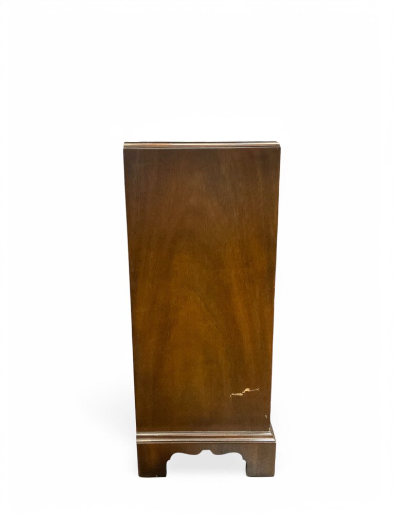 4 Drawer Kindel Nightstand