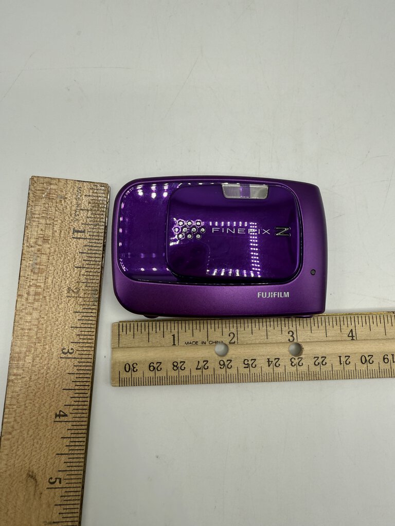 Fuji Fine Pix Z Digital Camera Purple Charger Untested /ro
