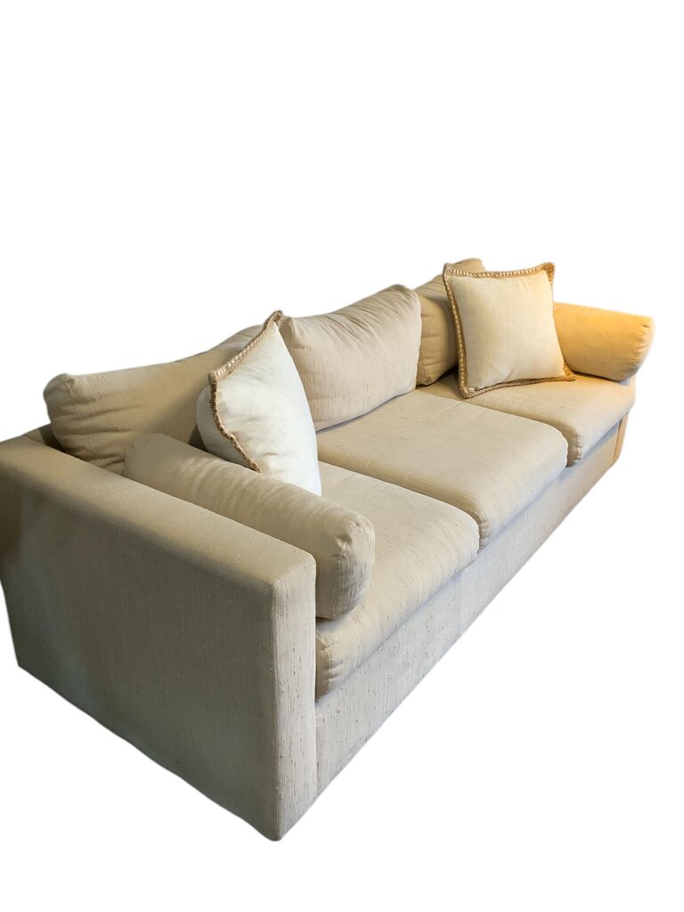 Selig Sofa