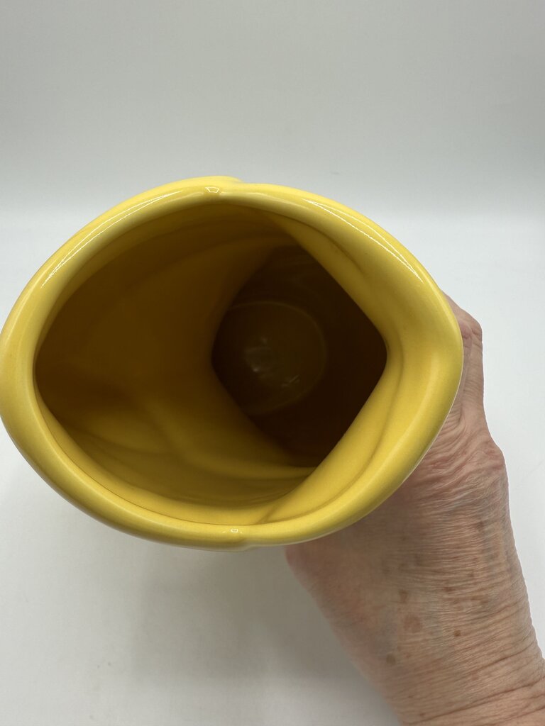 Large Sunflower Yellow Gurgle Pot Fish Pitcher EUC /rw