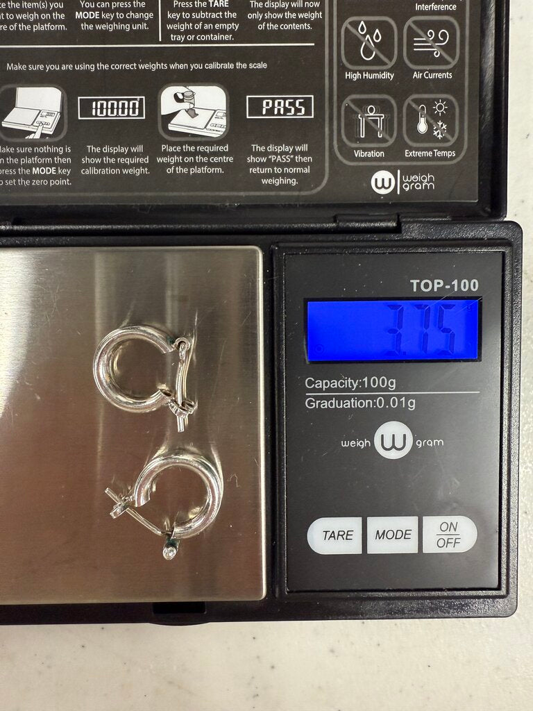 Classic Silver Silver Hoop Pierced Earrings 1/2 Inch /ro