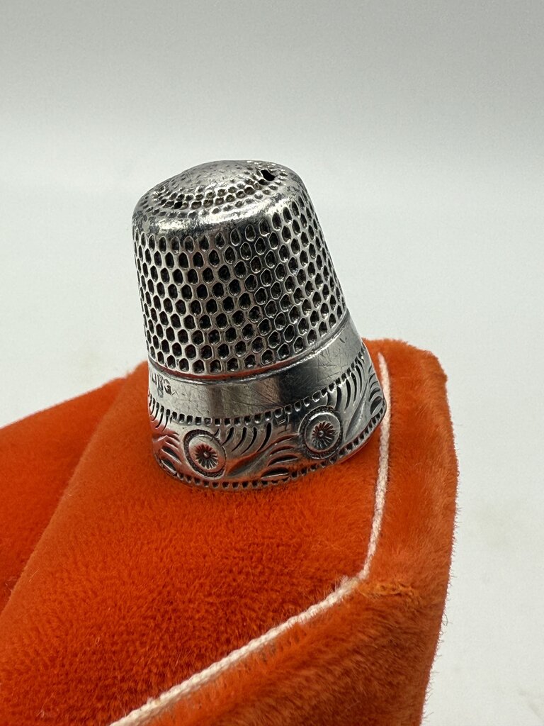 Antique Sterling Silver Sewing Thimble size 10 /ro
