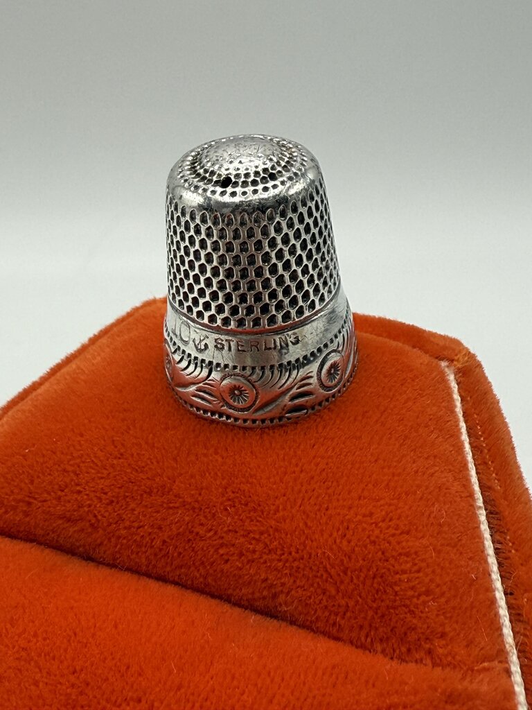Antique Sterling Silver Sewing Thimble size 10 /ro