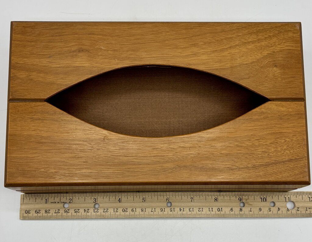 MCM Wood Tissue Box /j
