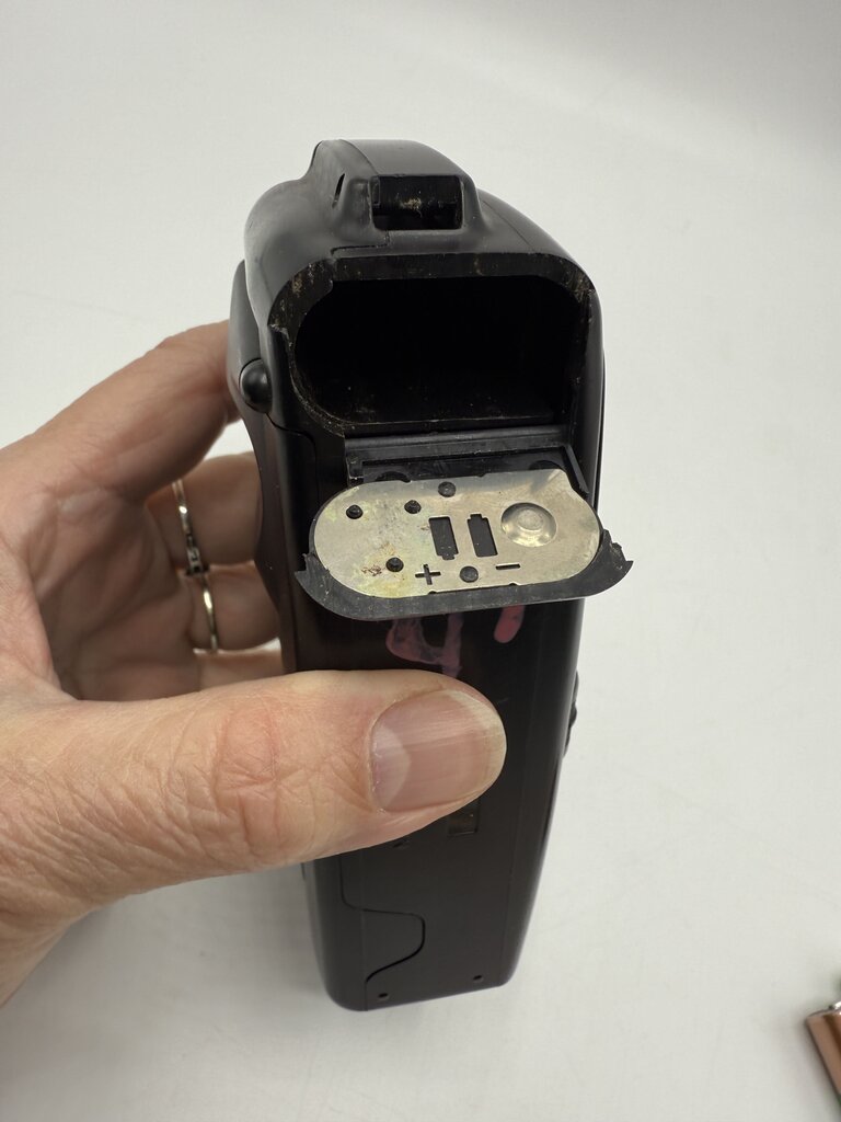 Olympus 35mm Trip Junior Point and Shoot Film Camera Works /ro