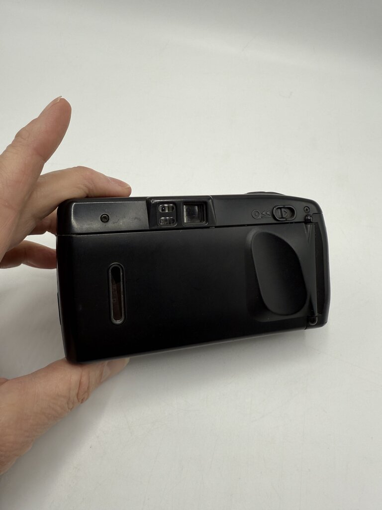 Olympus 35mm Trip Junior Point and Shoot Film Camera Works /ro