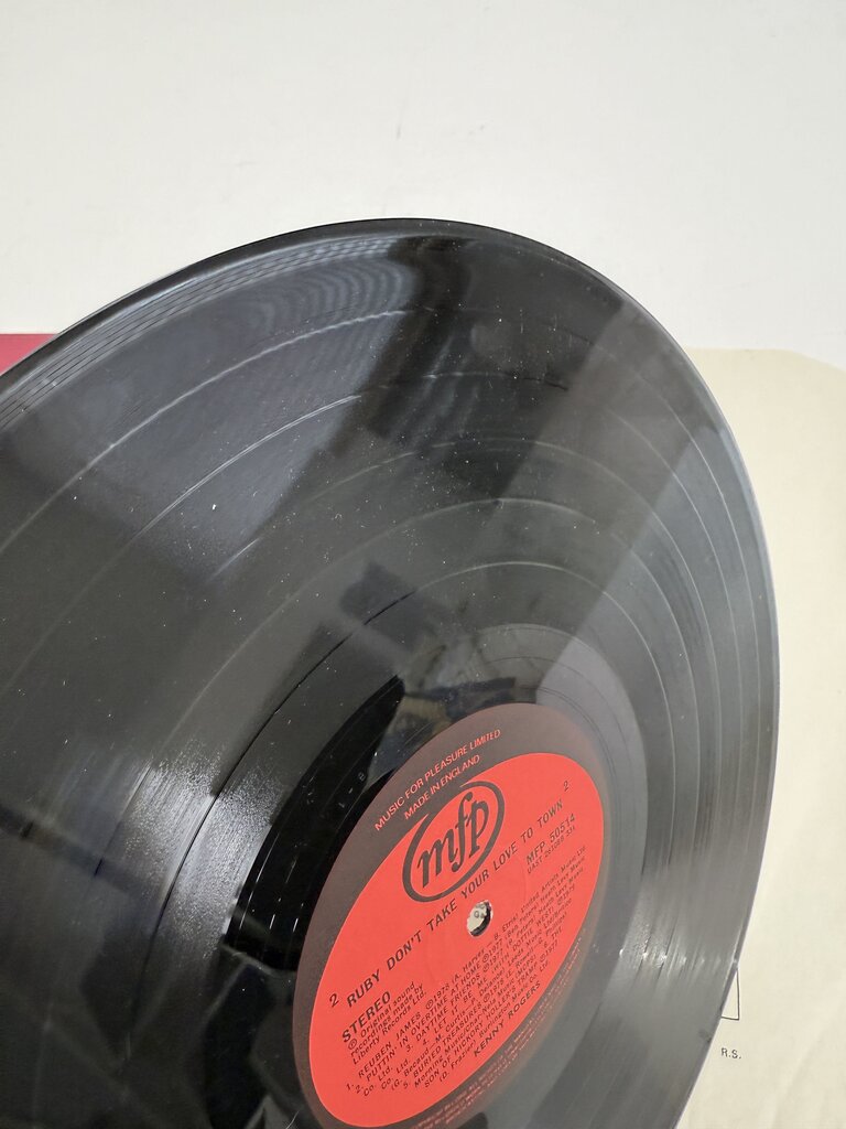 Vintage Kenny Rogers Vinyl Record Album “Ruby Don’t Take Your Love to Town” /ro