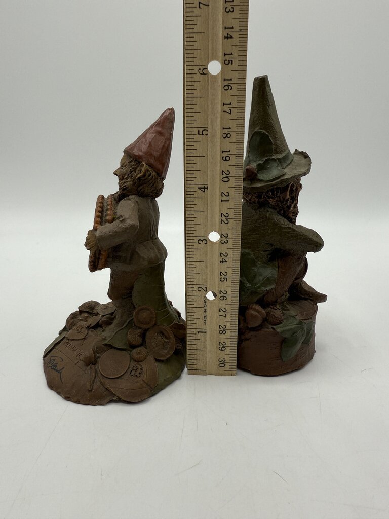 Set of 2 Cairn Studios Tom Clark Gnome Figurines “Michael & Peanut” /ro