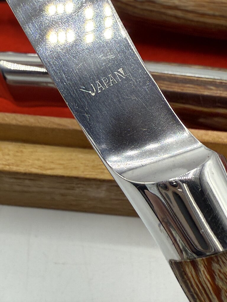 Six VTG Hull Steak Knives Box Set /ro