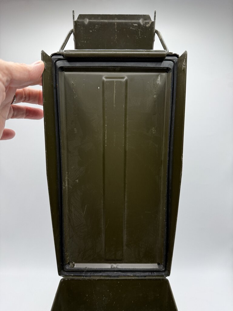 VTG Military Metal Ammo Box 1000 Cal .45 Cartridge Lot WCC-40-6003 /rw