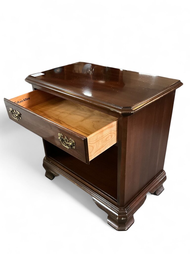 Side Table/Nightstand