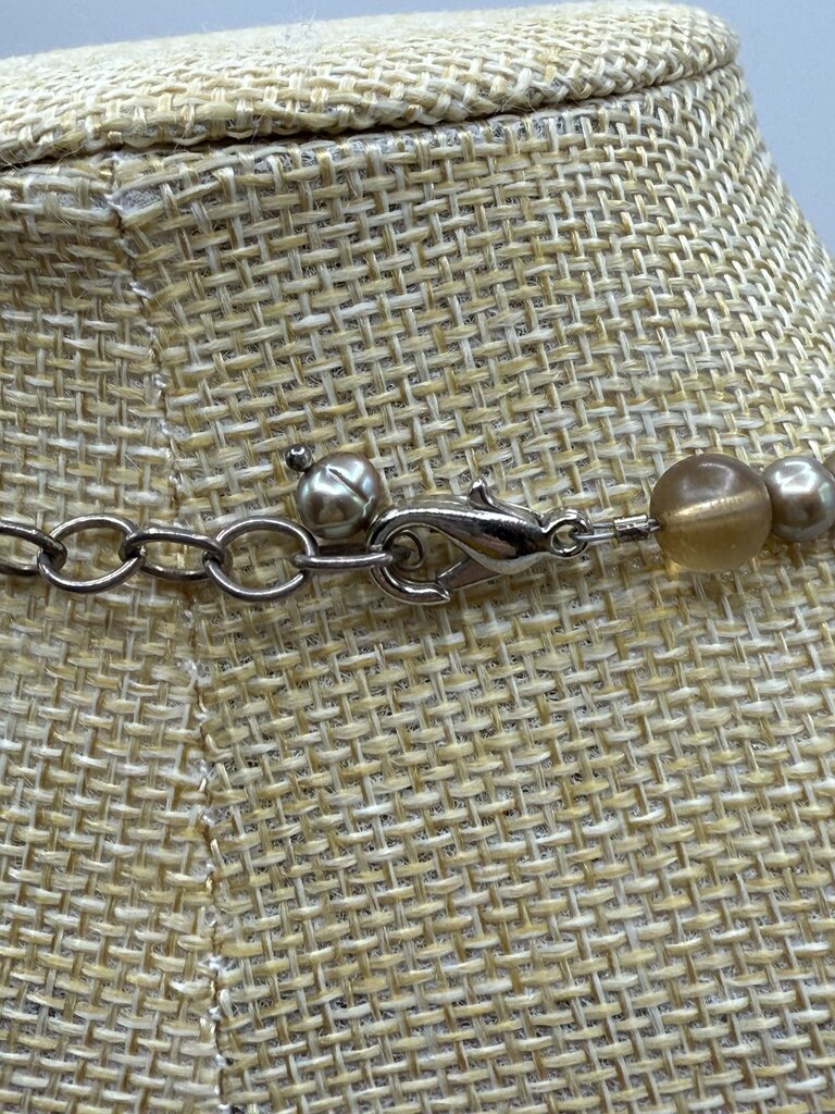 3 Piece Glass & Metal Bead Necklace & Pierced Earring Set /ro